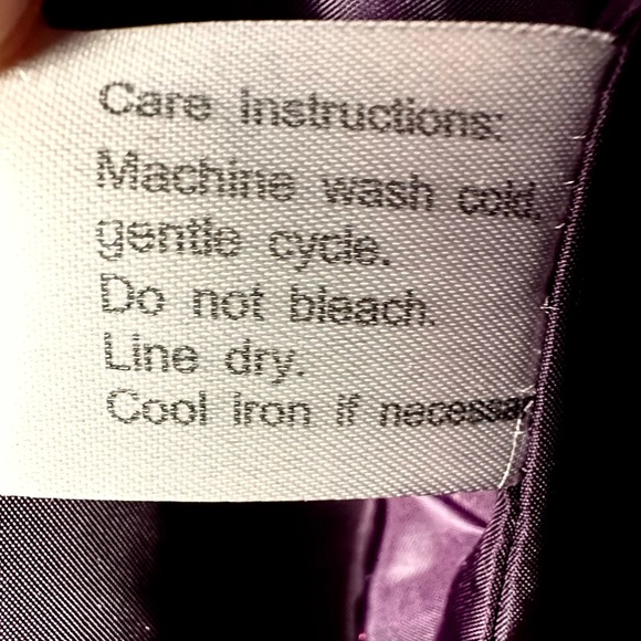 Gallery Women’s Purple Quilted Zip-Up Jacket Fitted Lined Coat Size Medium/Large - Picture 10 of 11